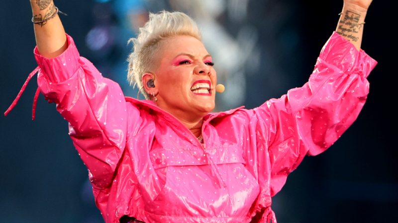 Heading to Pink in Dunedin? Here's what you need to know, plus the expected  setlist